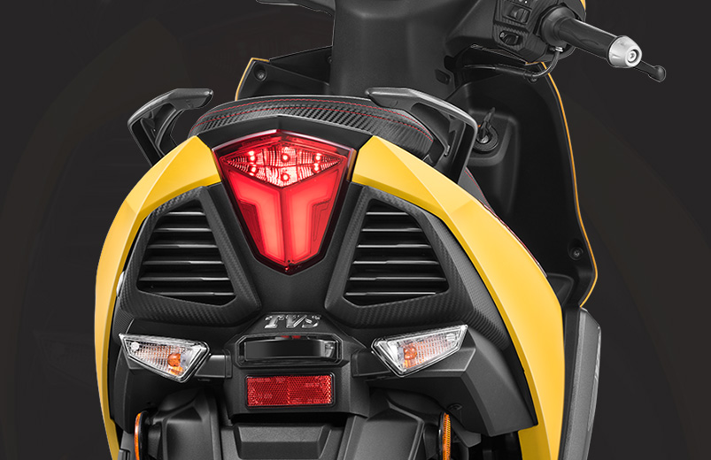 Diseño aerodinámico  Agilidad y confort al andar